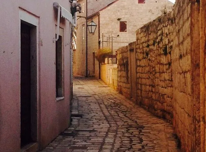 Meditation Casa de Férias Hvar Town